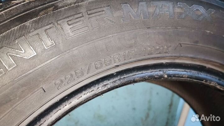 Dunlop Winter Maxx 225/65 R17