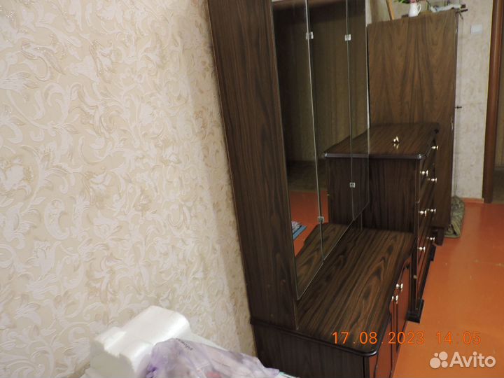 Трельяж б/у Комод продан