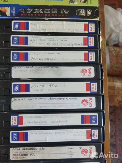 Видеокассеты с фильмами и спортом