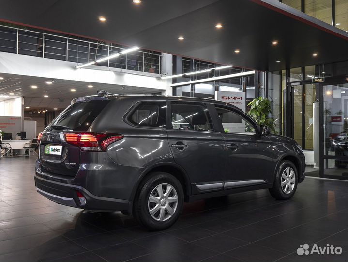 Mitsubishi Outlander 2.0 CVT, 2018, 92 548 км