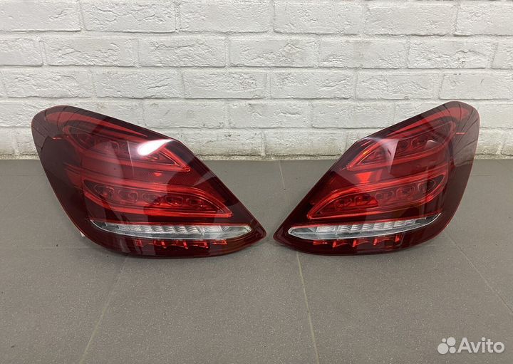 Фонарь задний LED (1шт) Mercedes C-class W205