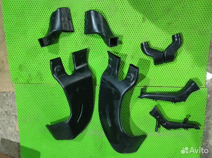 Воздуховод печки Volkswagen Passat (B6)