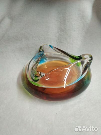 Конфетницы, пепельницы,вазы цветное стекло. Винтаж