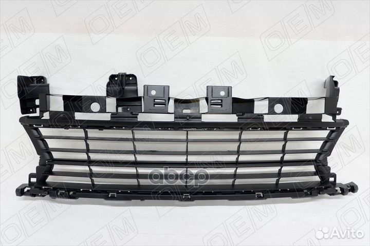 Решетка бампера переднего Renault Logan 2014