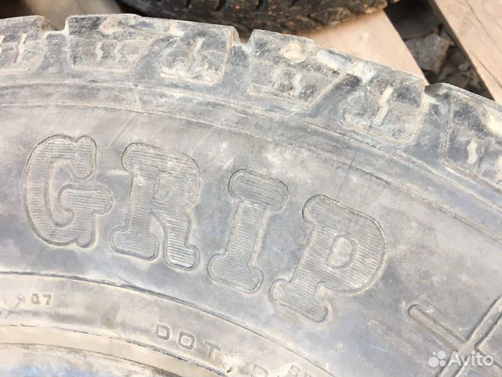 Vredestein ArcTrac 205 R16 104Q