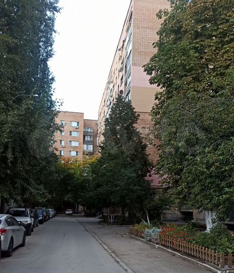 2-к. квартира, 74,1 м², 4/9 эт.