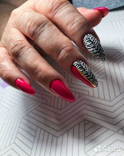 Покрытие гель-лаком и наращивание ногтей