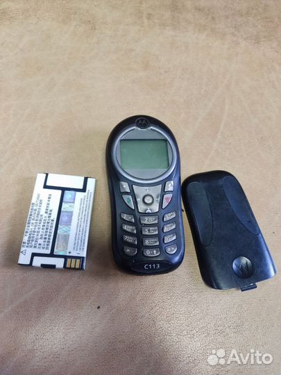 Motorola C113