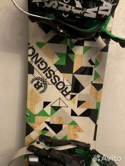 Сноуборд с креплениями