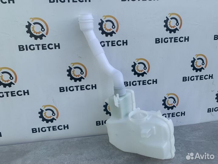 Бачок омывателя Mercedes Gls X166 A1668690520