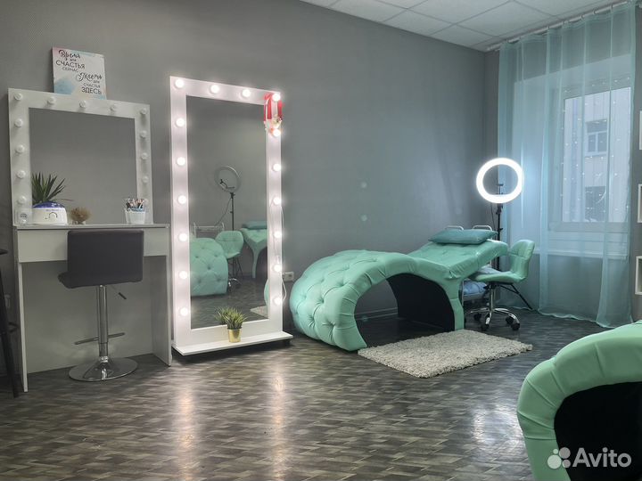 Аренда рабочего места для бровиста