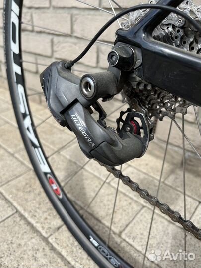 Шоссейник BMC - карбон, электроника, мощемер