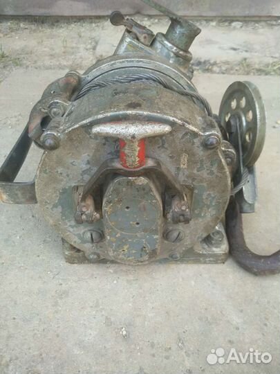 Лебедка ручная авиационная