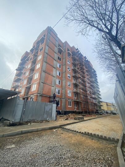 2-к. квартира, 74,9 м², 1/8 эт.