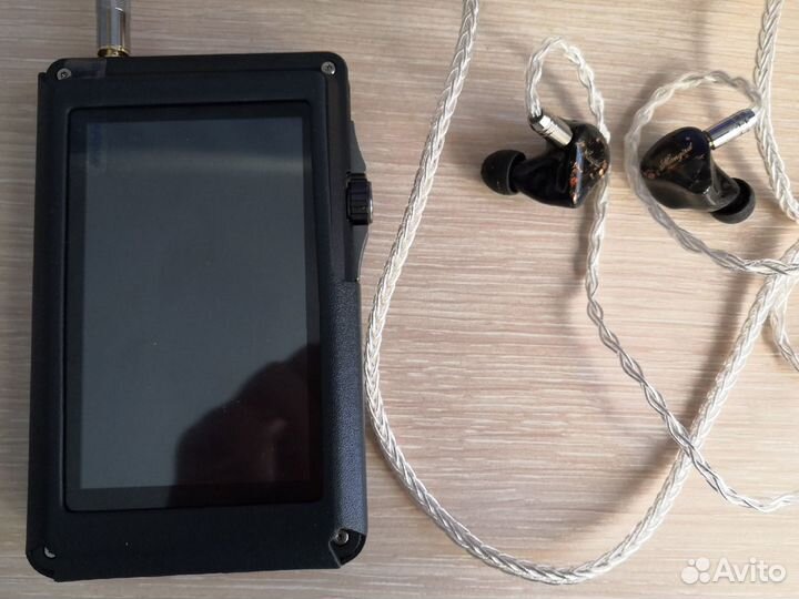 Opus 2 + Mangird Tea