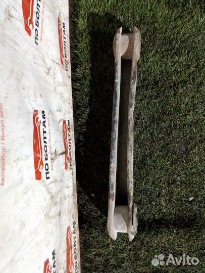 Рычаг подвески задний правый Jeep Grand Cherokee