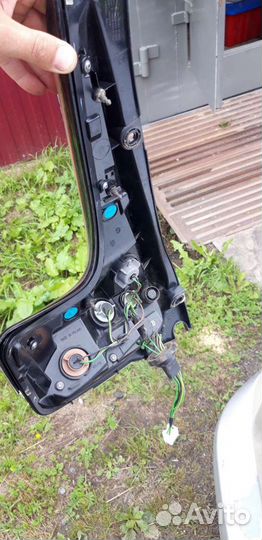 Фара задняя правая ниссан жук