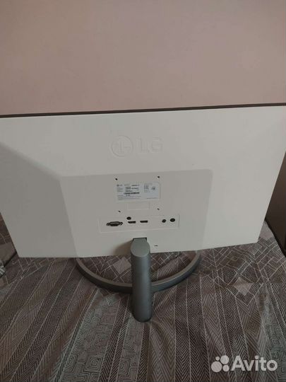 Монитор lg 24
