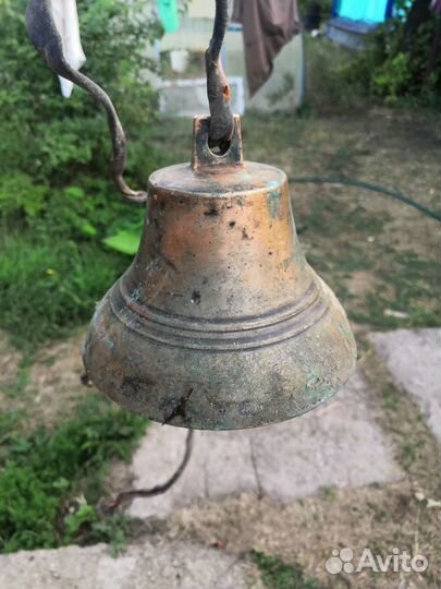 Колокол старинный
