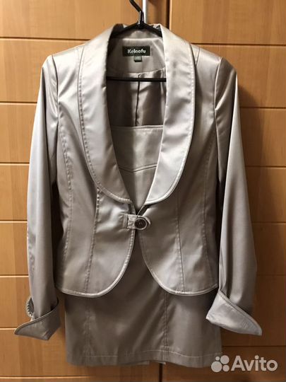 Костюм юбка