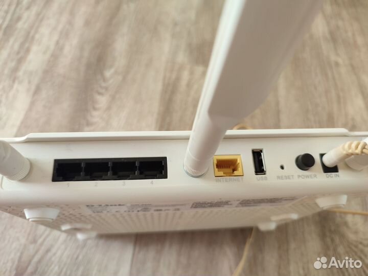 Wifi роутер D-link DIR-880L