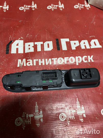 Peugeot 207 Кнопка стеклоподъемников