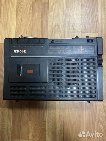 Радиомагнитофон