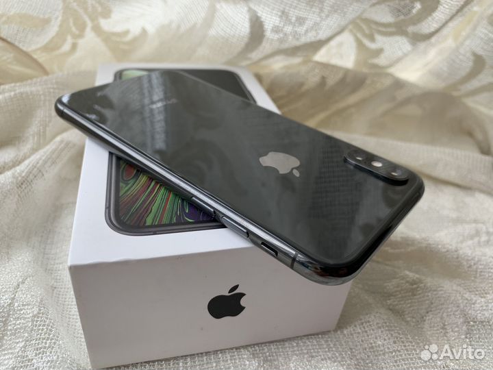 iPhone Xs Max, 64 ГБ