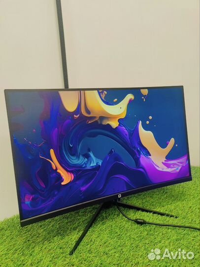 Игровой изогнутый монитор 27 для пк