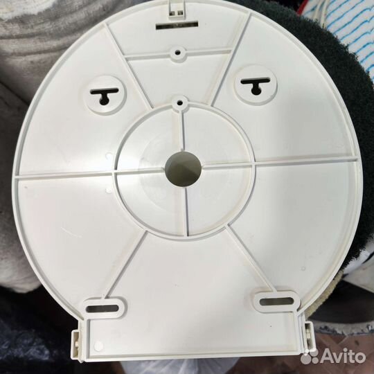 Диспенсер для бумаги туалетн