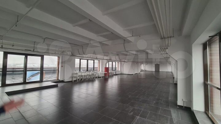 Свободного назначения, 592 м²