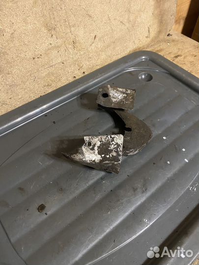 Удленитель кожуха цепи Ява Старушка