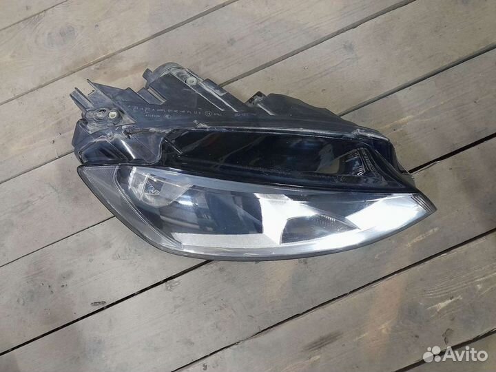 Правая фара гольф 7