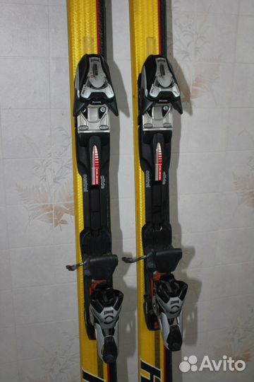 Горные лыжи с креплениями