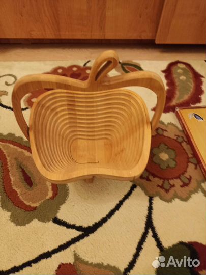 Деревянная корзина для фруктов