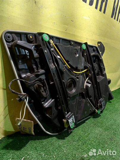 Стеклоподъемник электр. передний правый merсedes