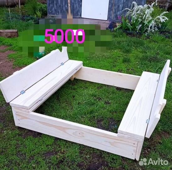 Песочница с крышкой