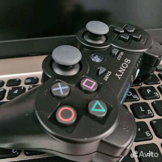 Джостик на Sony PS3