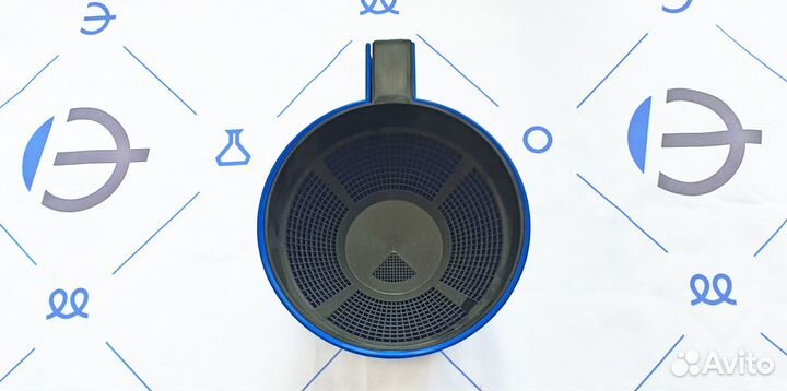 Кружка для первых струек молока с фильтр-вставкой