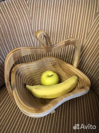 Фруктовница ваза деревянная