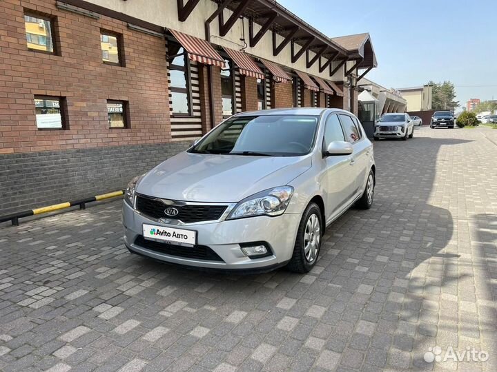 Kia Ceed 1.6 AT, 2011, 87 870 км