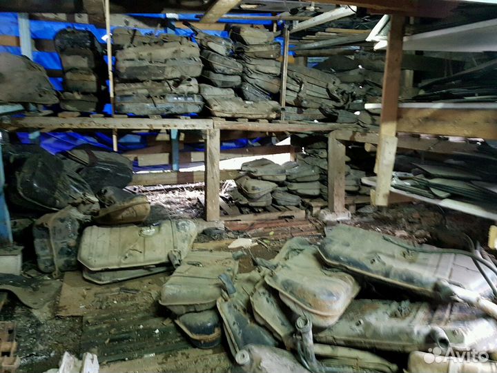 Бензобак на иж ода и волга.ока,ваз