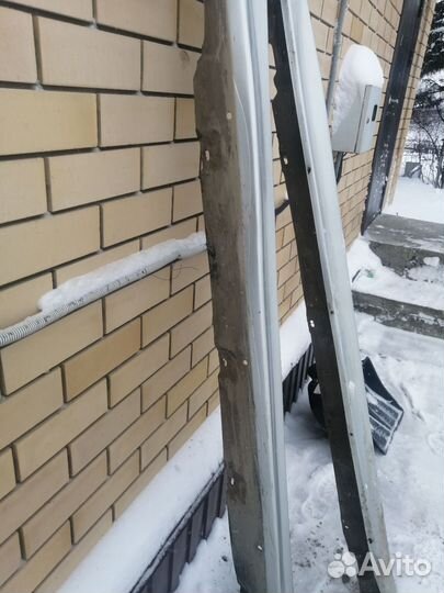 Накладки на пороги тойота надя