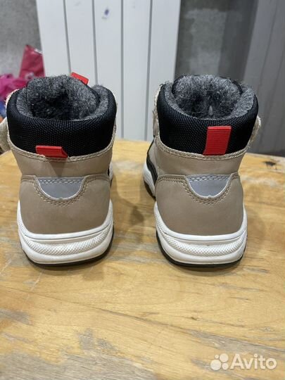 Ботинки демисезонные 24