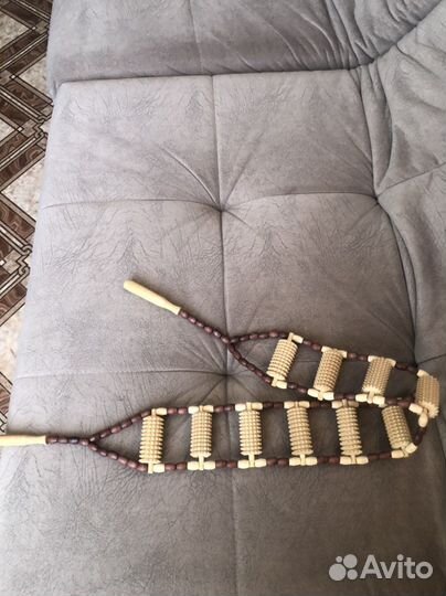 Деревянный ручной массажер