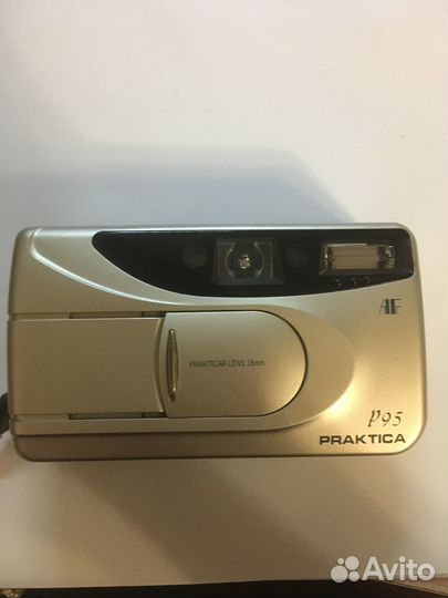 Пленочный фотоаппарат praktica P95