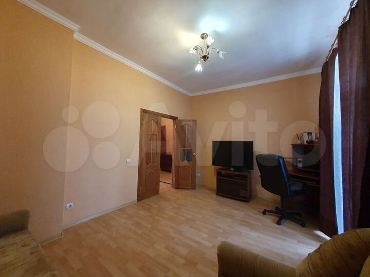 2-к. квартира, 60 м², 5/5 эт.