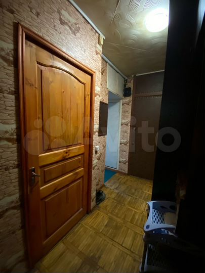 Комната 13 м² в 3-к., 1/9 эт.