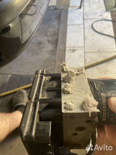 Блок абс golf 4