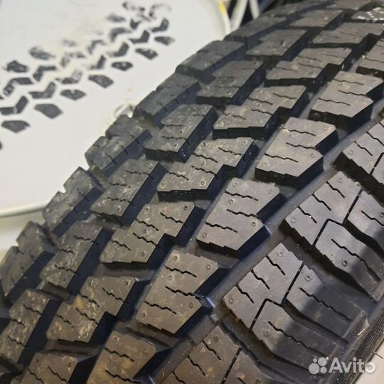 Maxxis MA-W2 Wintermaxx 185/75 R16C 102R